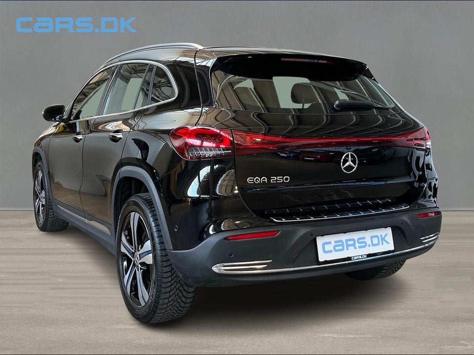Mercedes EQA250 5d