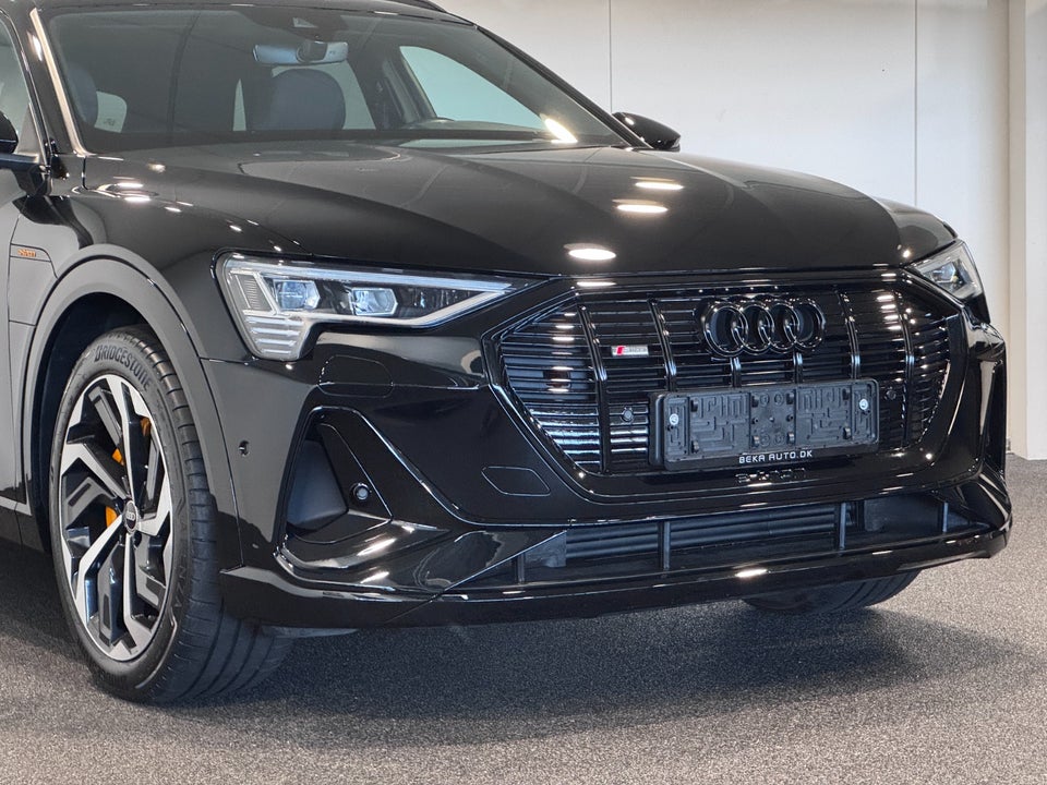 Audi e-tron 50 quattro 5d