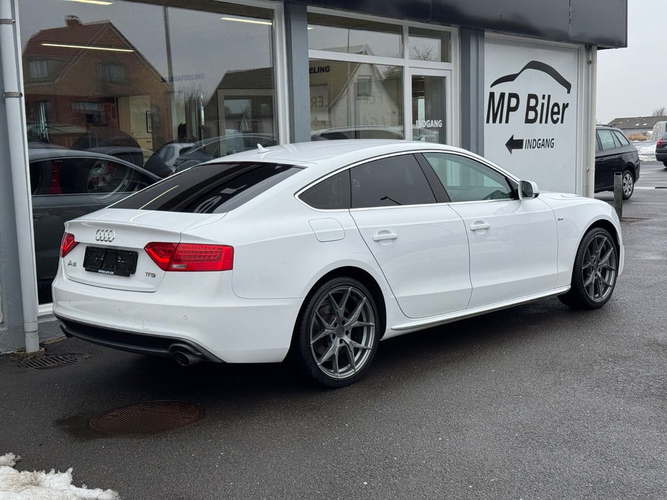 Audi A5 1,8 TFSi 144 S-line Sportback Multitr. 5d