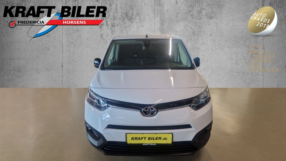 Toyota ProAce City 1,5 D 102 Medium Comfort 5d