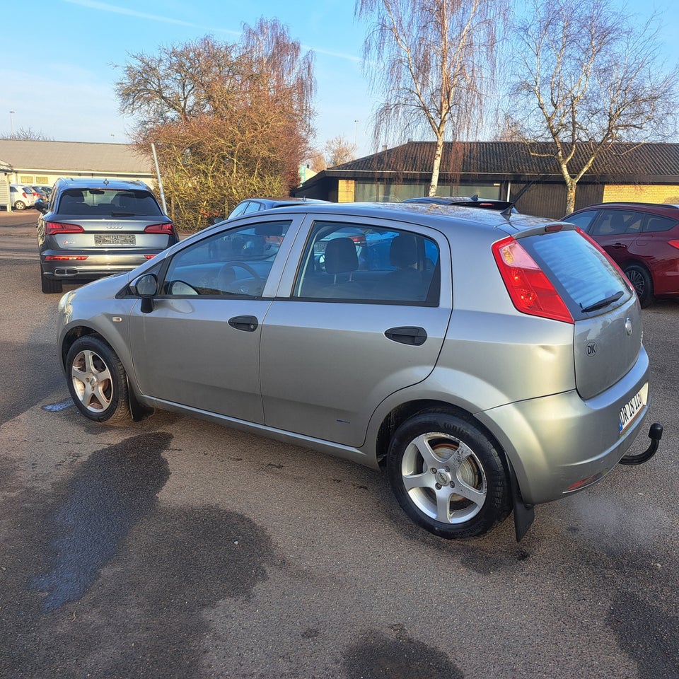 Fiat Punto 1,3 JTD Active 5d