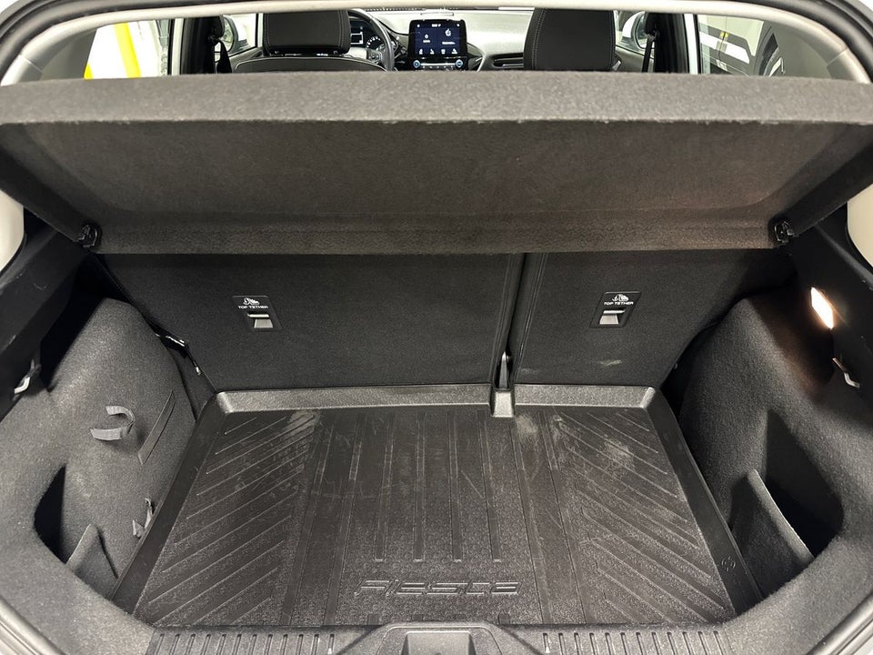 Ford Fiesta 1,0 EcoBoost Titanium 5d