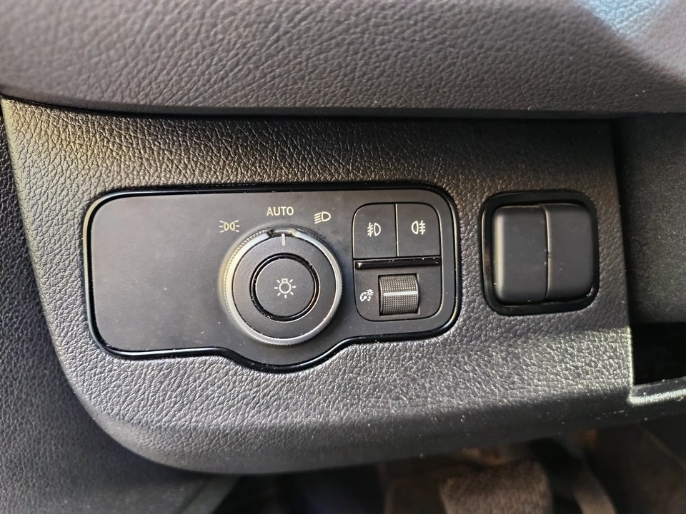 Mercedes Sprinter 319 2,0 CDi A3 Kassevogn aut. RWD
