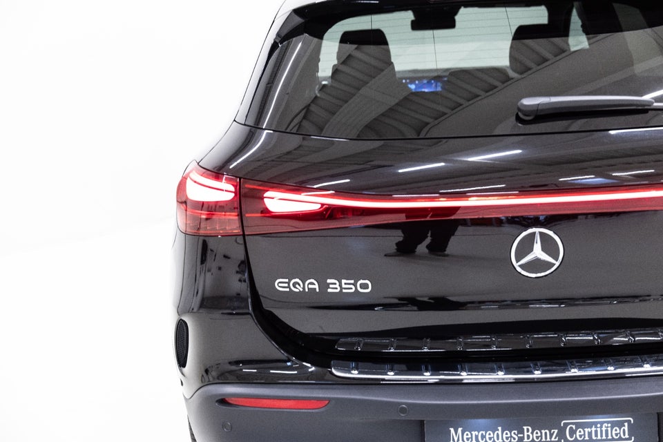 Mercedes EQA350 AMG Advance Plus 4Matic 5d