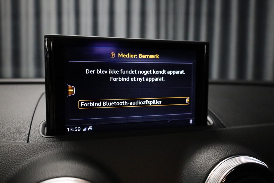 Audi A3 1,4 e-tron Sportback S-tr. 5d