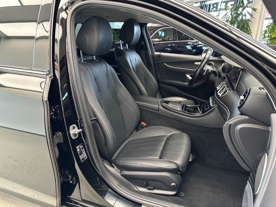 Mercedes E300 de 2,0 stc. aut. 4Matic 5d