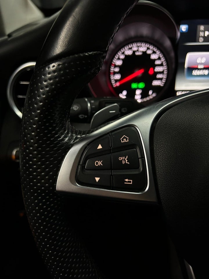 Mercedes C220 d 2,2 AMG Line stc. aut. 5d