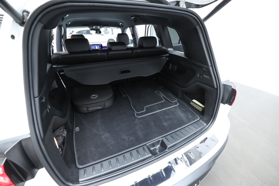 Mercedes EQB350 Progressive Advance Plus 4Matic 5d