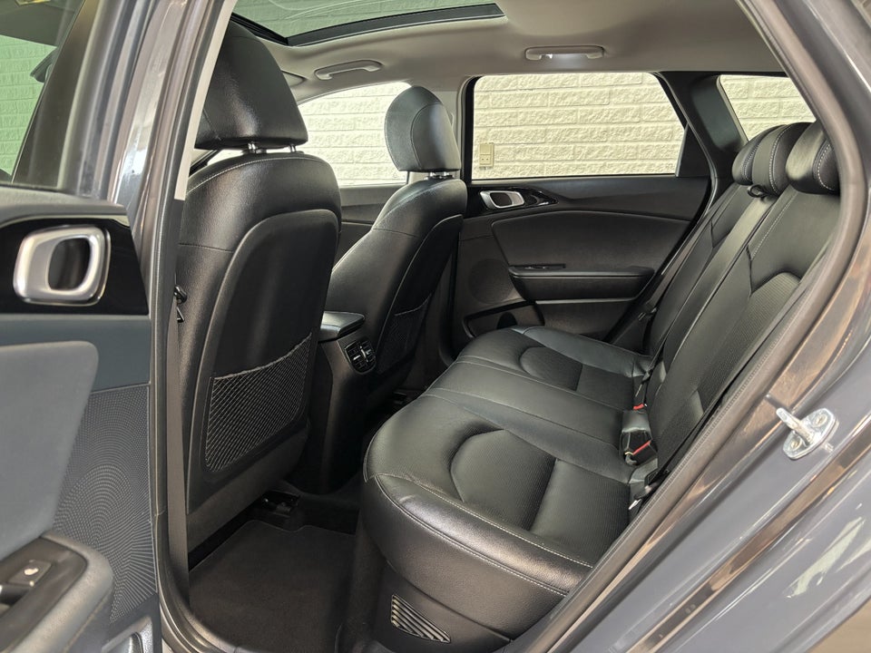 Kia Ceed 1,6 PHEV Upgrade+ SW DCT 5d