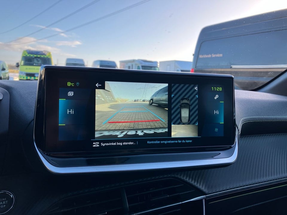 Peugeot e-208 50 GT Sky 5d