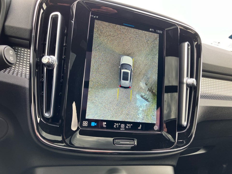 Volvo XC40 P8 ReCharge Twin R-Design 5d