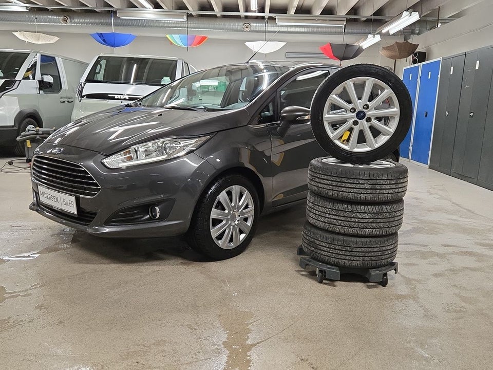 Ford Fiesta 1,0 EcoBoost Titanium 5d