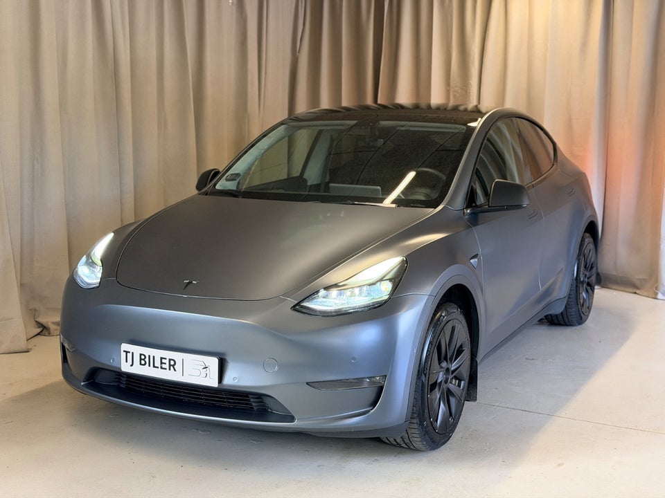 Tesla Model Y Long Range AWD 5d