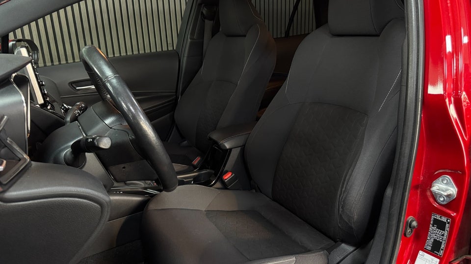 Toyota Corolla 1,8 Hybrid H3 Smart Touring Sports MDS 5d
