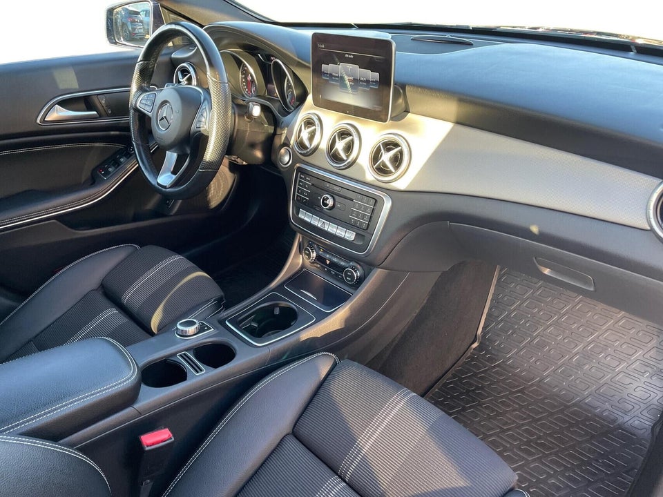 Mercedes CLA200 1,6 Coupé aut. 4d