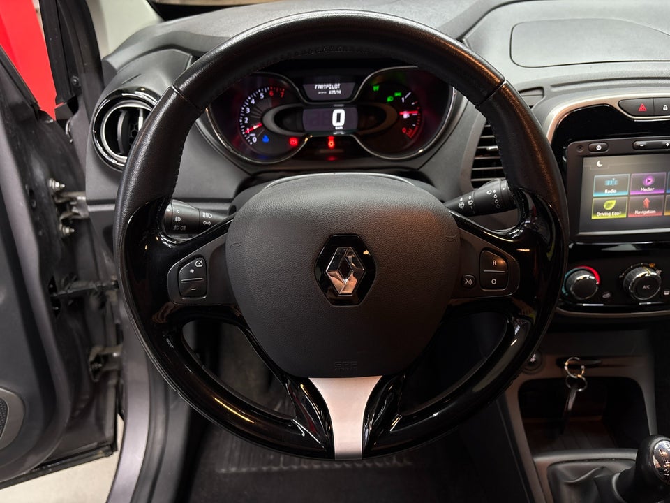 Renault Captur 0,9 TCe 90 Expression 5d