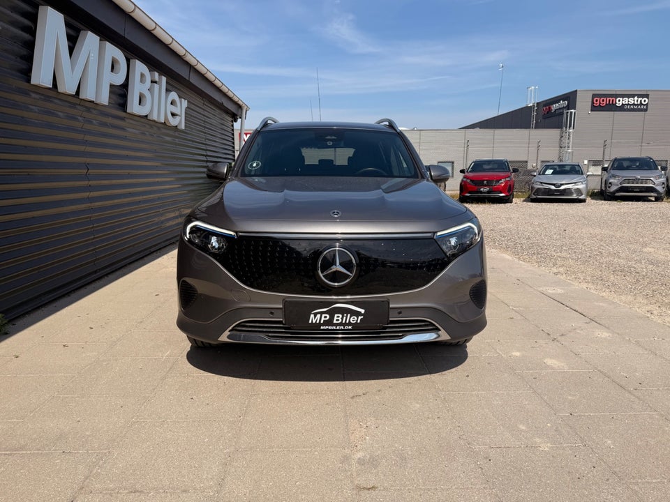 Mercedes EQB250+ Progressive 5d