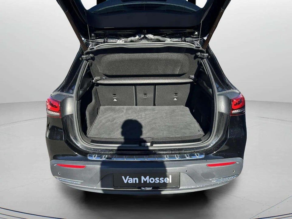 Mercedes EQA250 Progressive 5d