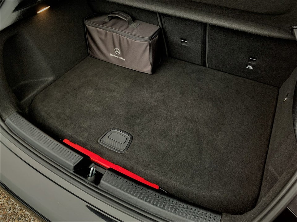 Mercedes A250 e 1,3 AMG Line aut. 5d