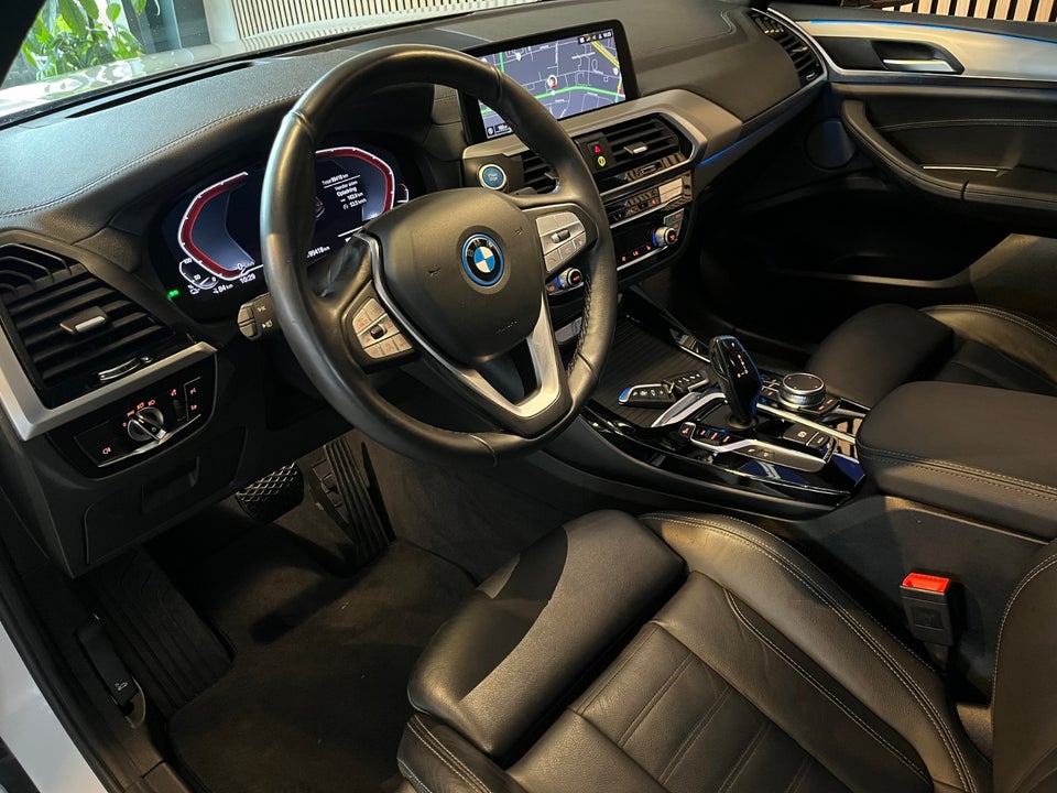 BMW iX3 Charged Plus 5d