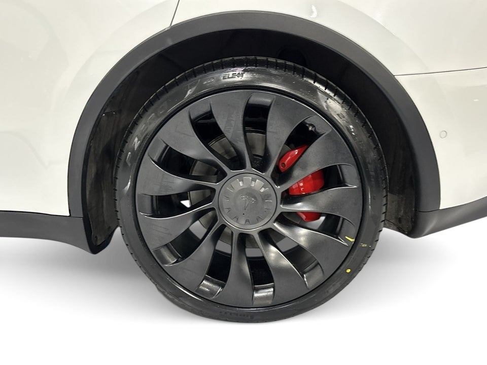 Tesla Model Y Performance AWD 5d