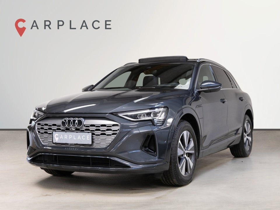 Audi Q8 e-tron 55 Advanced S-line quattro 5d