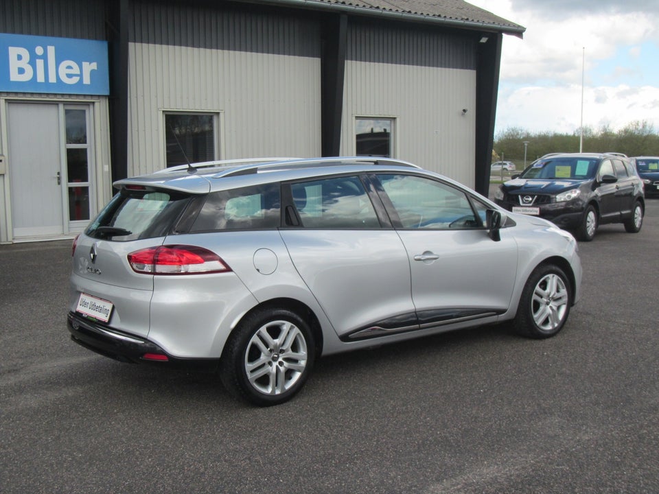 Renault Clio IV 0,9 TCe 90 Zen Sport Tourer 5d