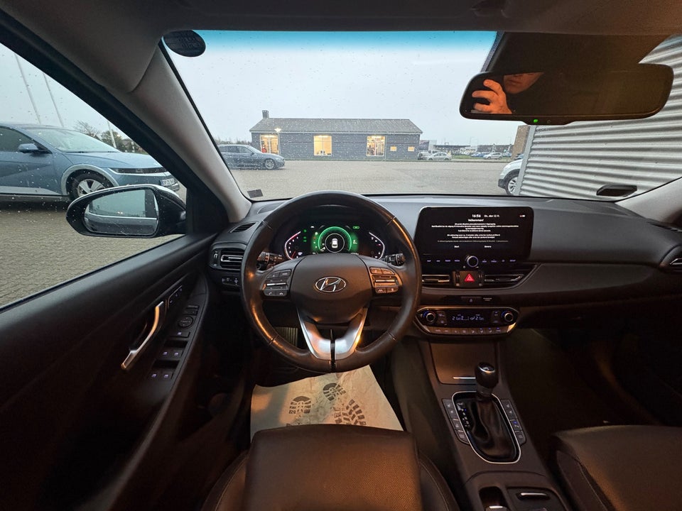 Hyundai i30 1,6 CRDi mHEV Advanced DCT 5d