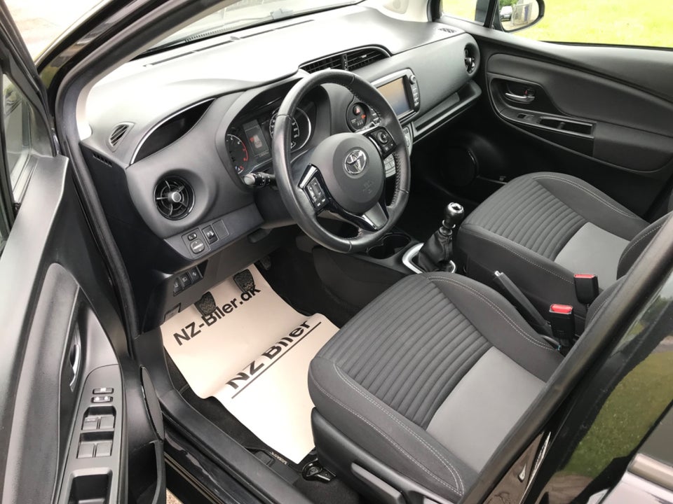 Toyota Yaris 1,5 VVT-i T2 5d