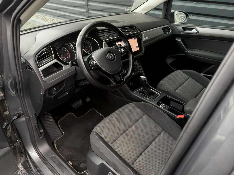 VW Touran 1,5 TSi 150 Comfortline Family DSG 7prs 5d