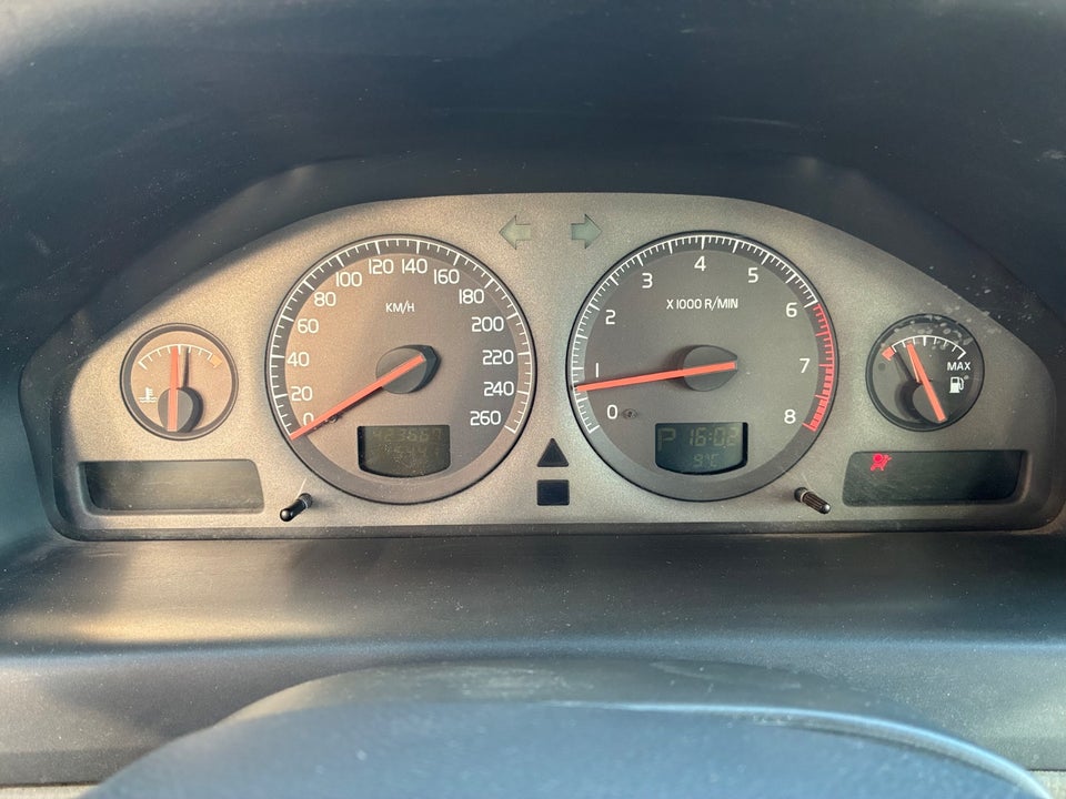 Volvo V70 2,3 T5 aut. 5d