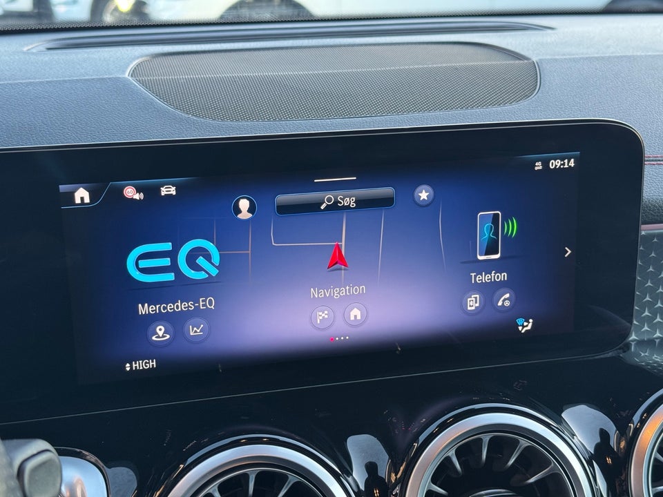 Mercedes EQB250+ AMG Line 5d