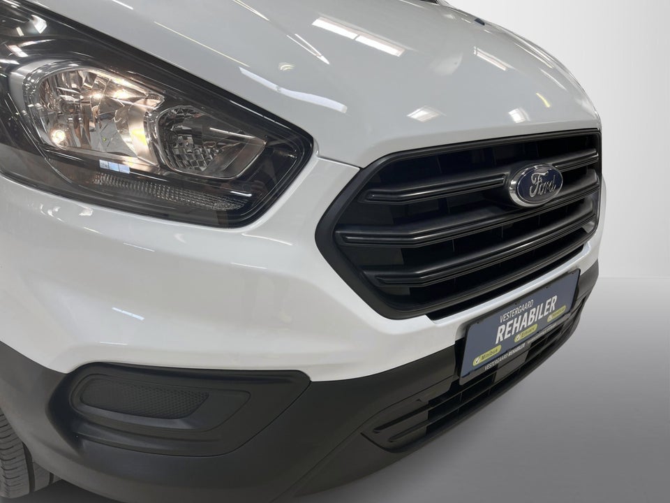 Ford Transit Custom Kombi 320 L1 2,0 TDCi 130 Ambiente aut. H2 FWD