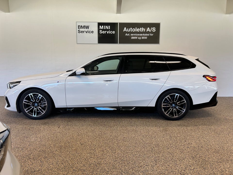 BMW i5 eDrive40 Touring Fully Charged M-Sport 5d