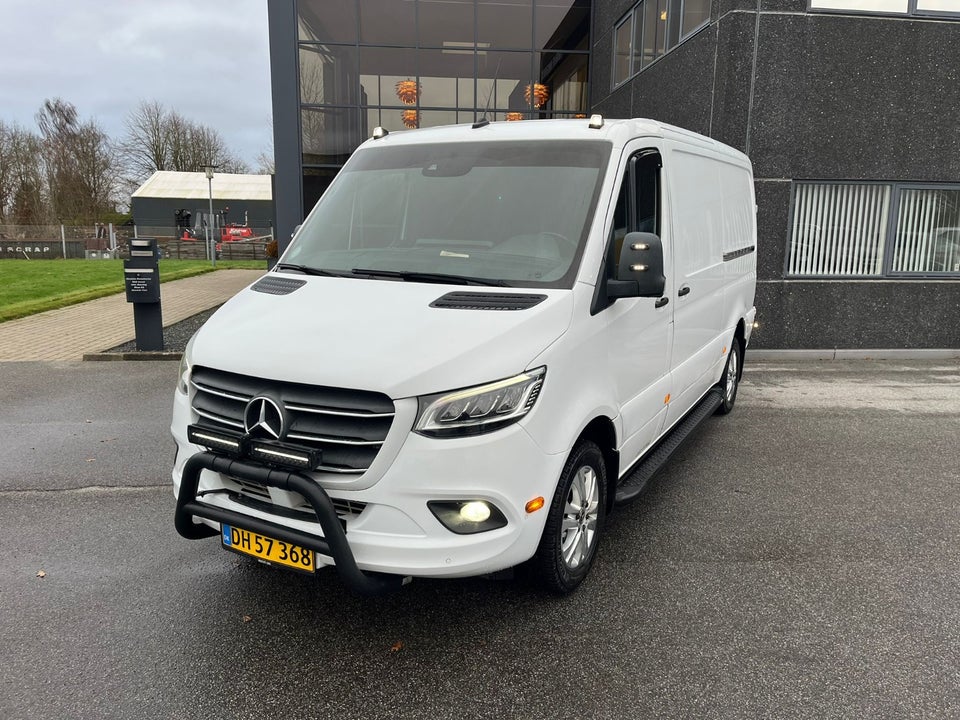 Mercedes Sprinter 319 3,0 CDi A2 Kassevogn aut. RWD