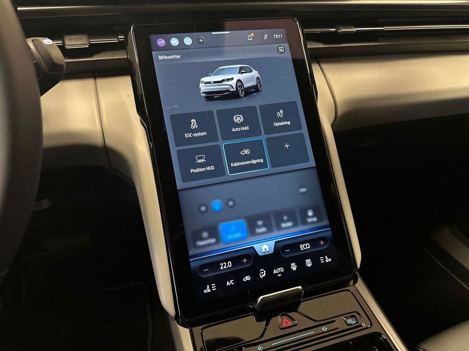 Ford Capri 82 Select Extended Range 5d