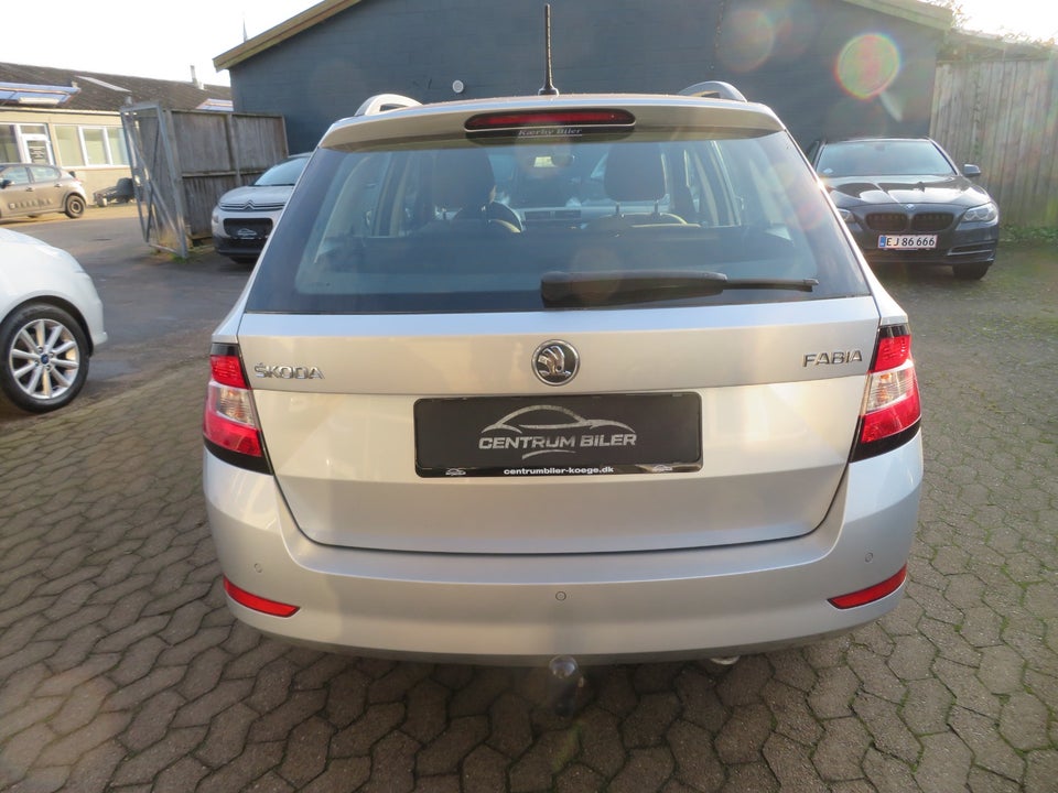 Skoda Fabia 1,0 MPi 75 Ambition Combi 5d