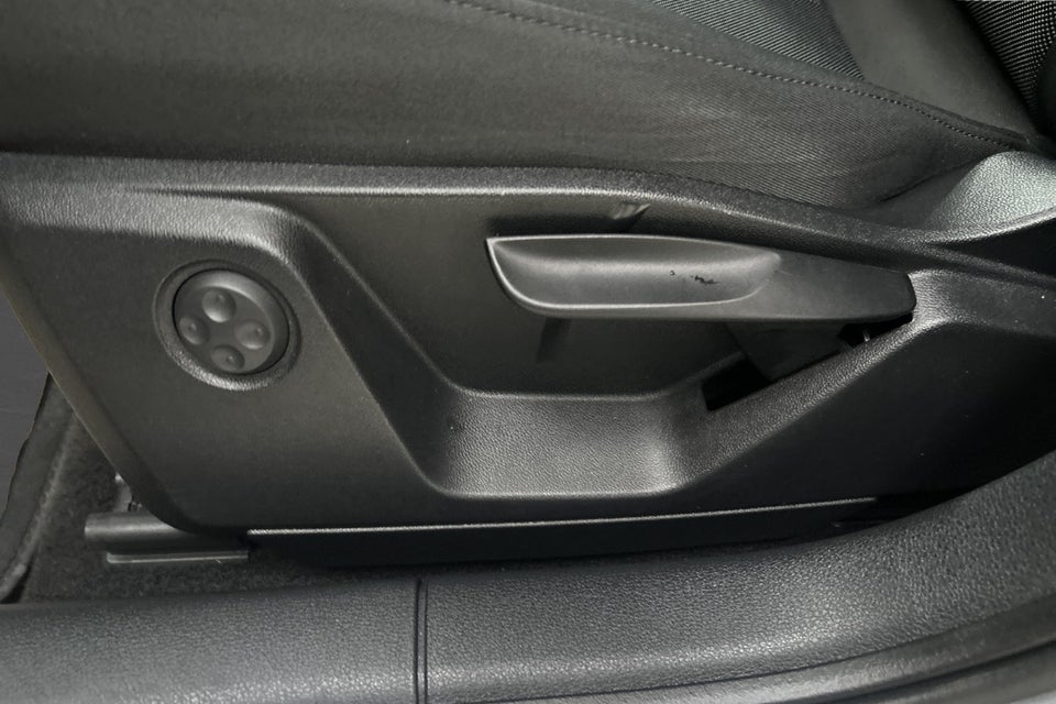 Audi Q2 35 TFSi Prestige S-tr. 5d