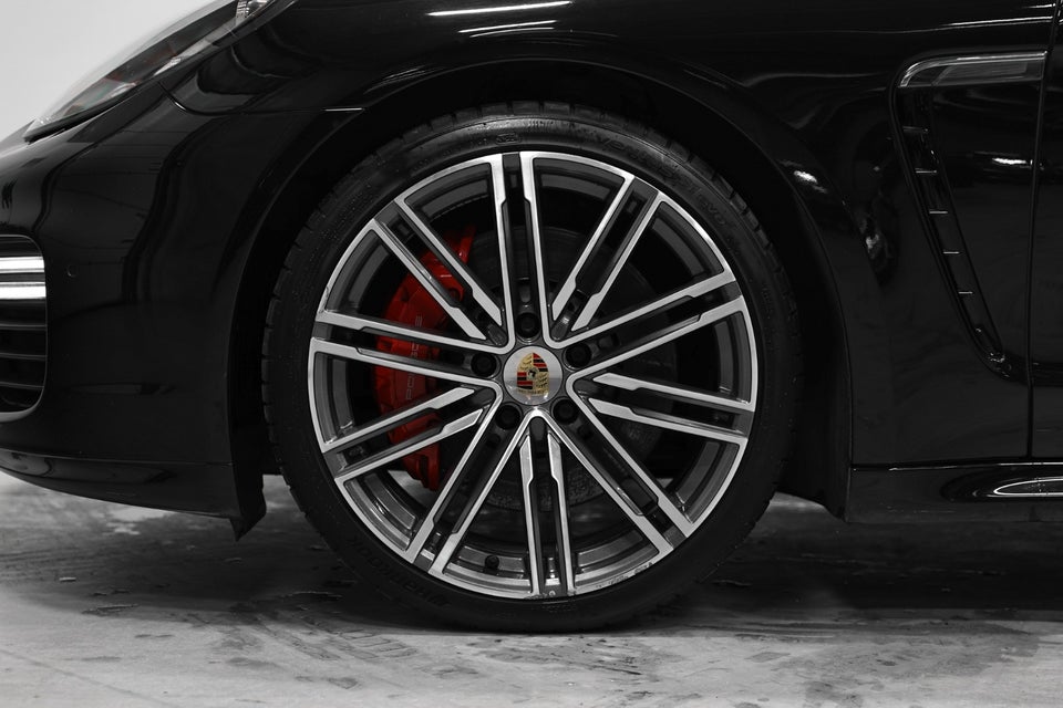 Porsche Panamera GTS 4,8 PDK 5d