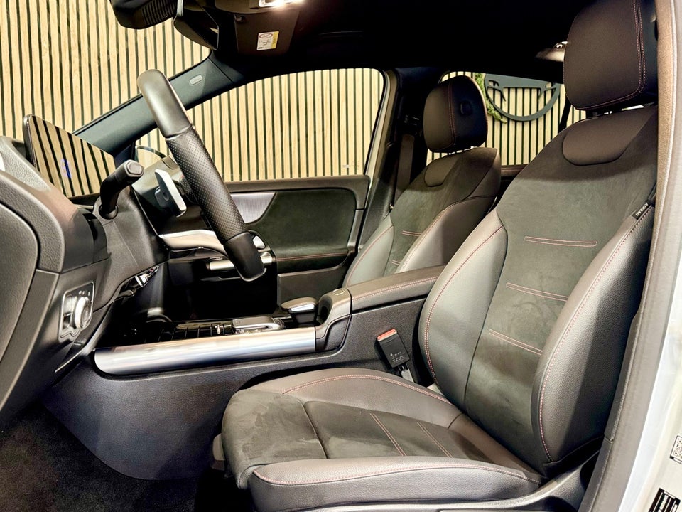 Mercedes EQA350 AMG Edition 4Matic 5d