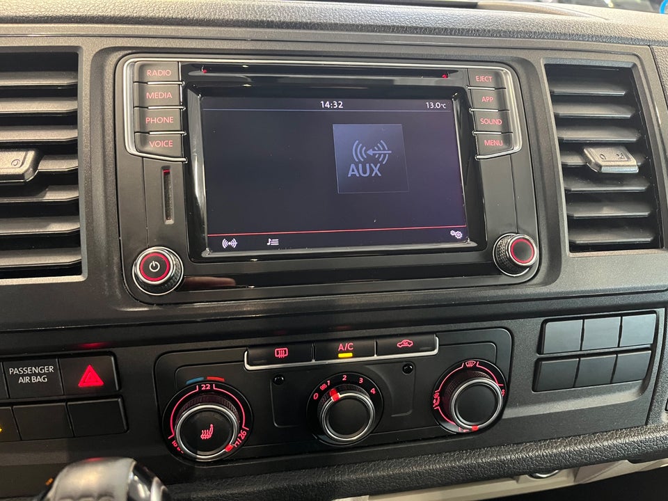 VW Transporter 2,0 TDi 204 Kassevogn DSG lang