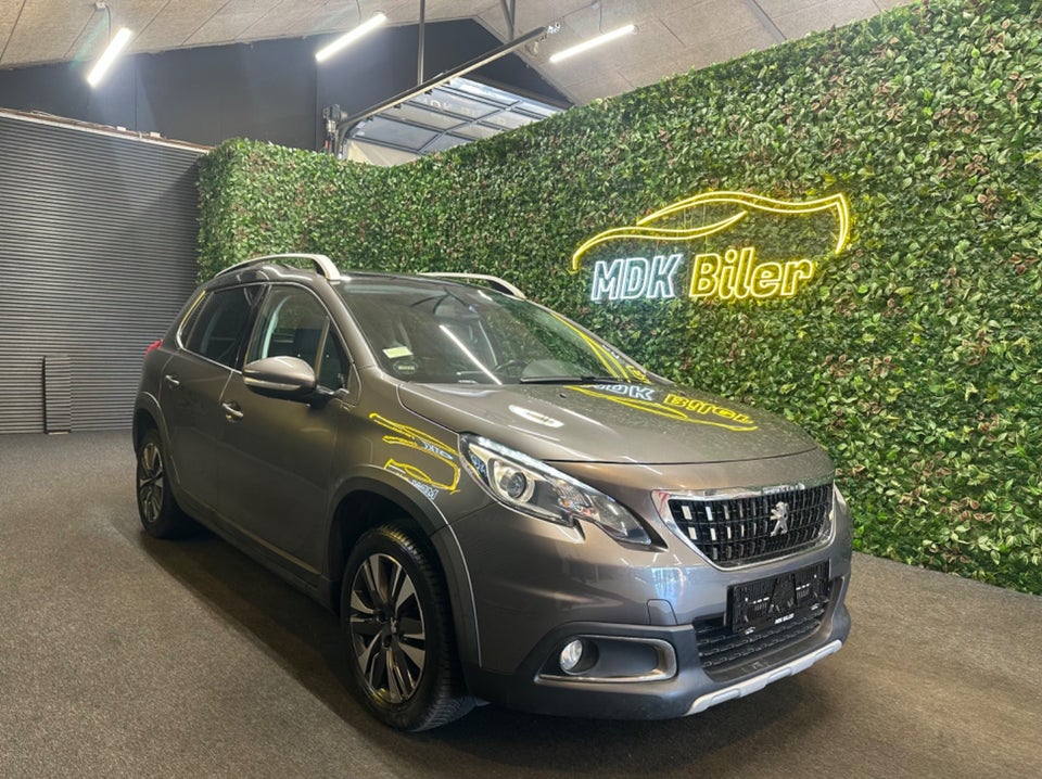 Peugeot 2008 1,2 e-THP 110 Allure Sky 5d