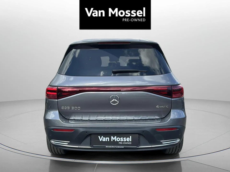 Mercedes EQB300 Progressive 4Matic 5d