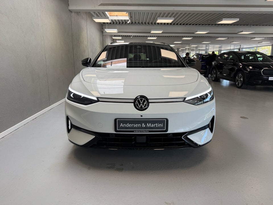 VW ID.7 86 Pro S Tourer 5d