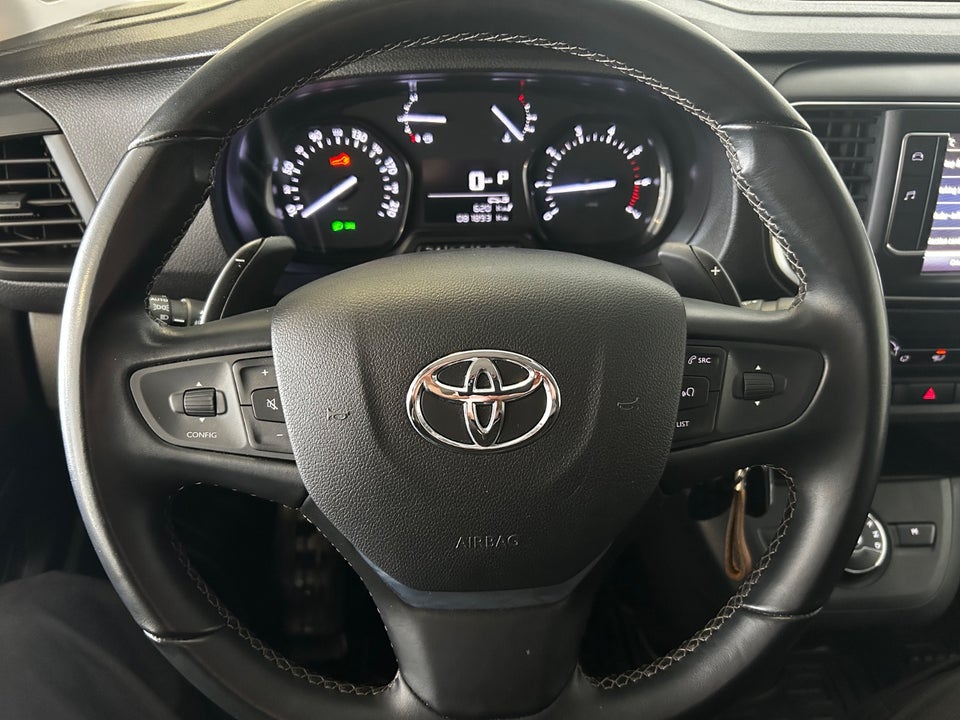 Toyota ProAce 2,0 D 144 Long Comfort Master aut. 4d