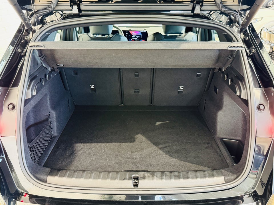 BMW iX1 eDrive20 M-Sport 5d