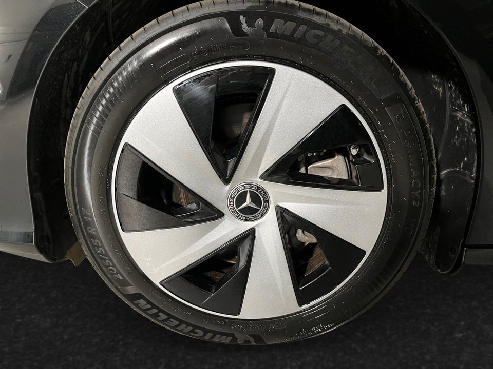 Mercedes CLA250+ EQ Progressive 4d