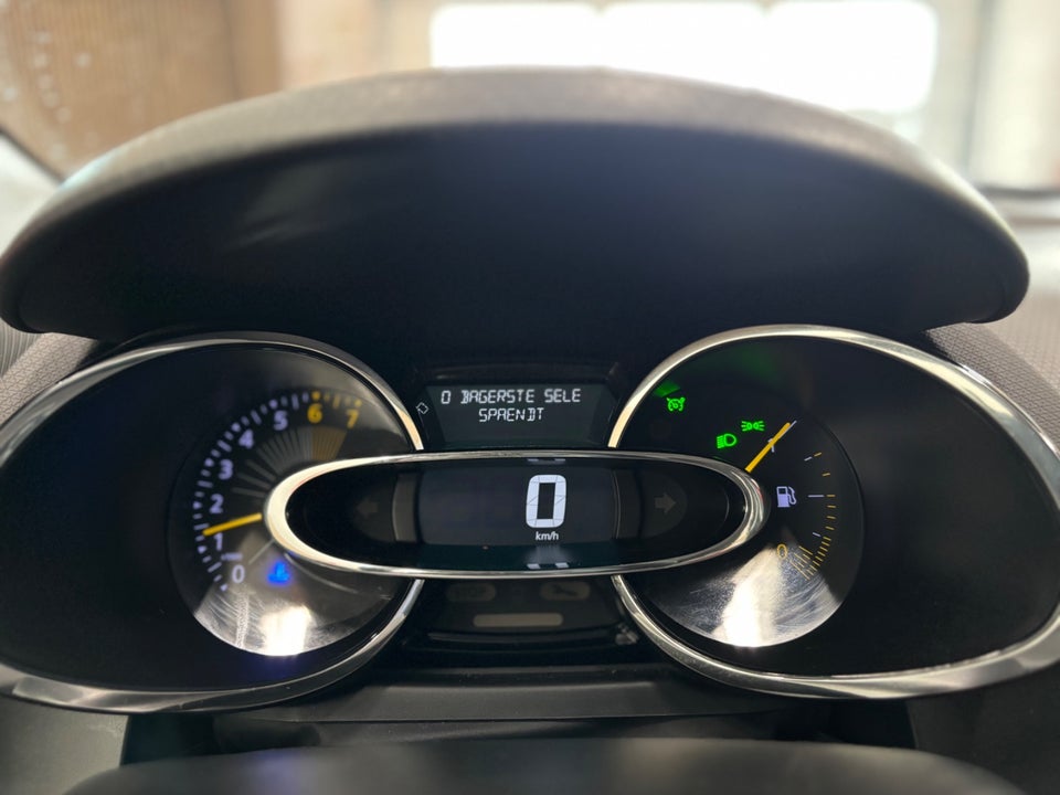 Renault Clio IV 0,9 TCe 90 Formula Edition Sport Tourer 5d