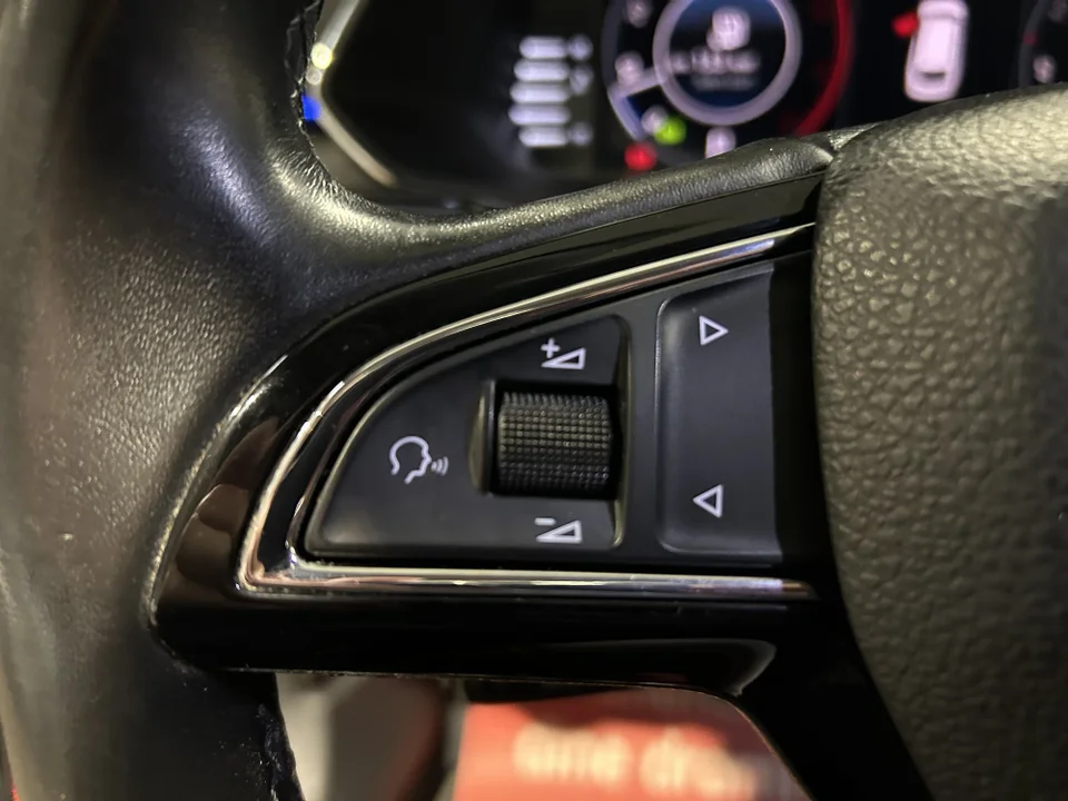 Skoda Superb 2,0 TDi 150 Style Combi DSG 5d
