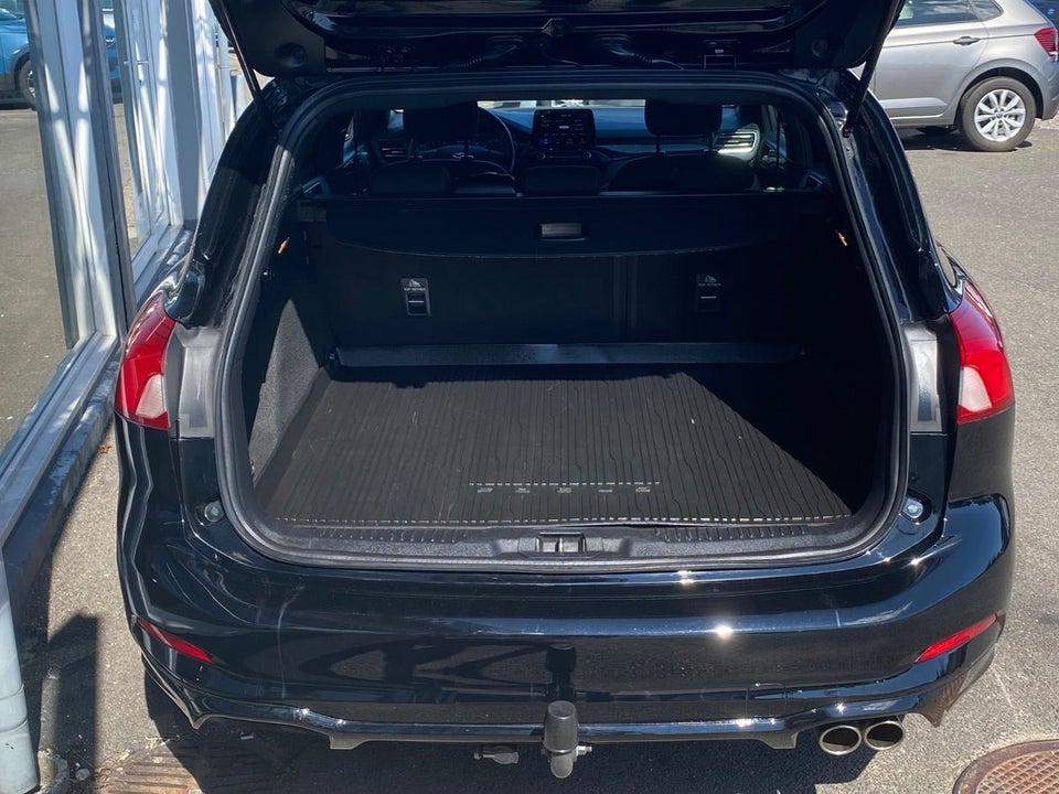 Ford Focus 1,0 EcoBoost ST-Line stc. 5d